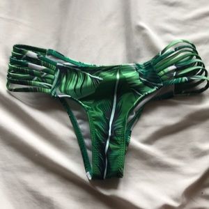 ZAFUL- Leaf printed bottoms